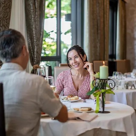 Terme Milano Szálloda 3*