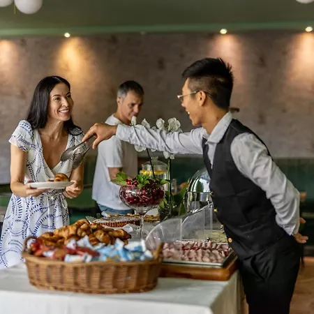 Terme Milano Szálloda 3*